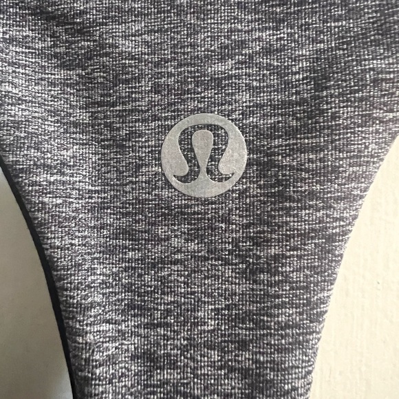 EUC Lululemon Box It Out Bra - Picture 3 of 5